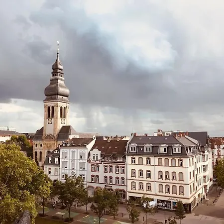 Stilvolles Mit Balkon 15min Airport Apartment