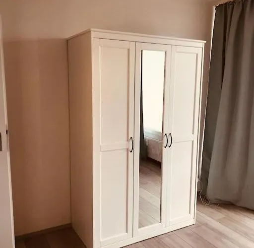 Apartman Stilvolles Mit Balkon 15min Airport