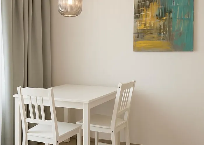 Apartman Stilvolles Mit Balkon 15min Airport