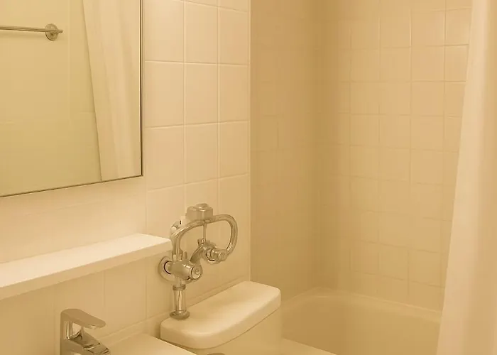 Apartman Stilvolles Mit Balkon 15min Airport